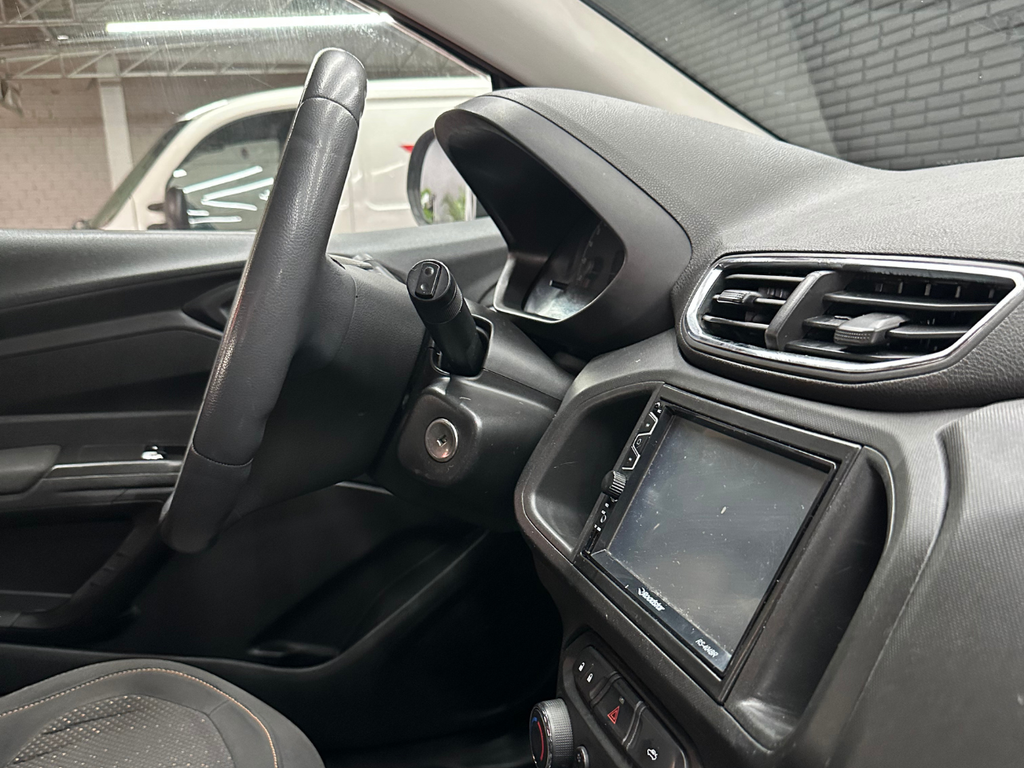 Foto número 384936 do veiculo