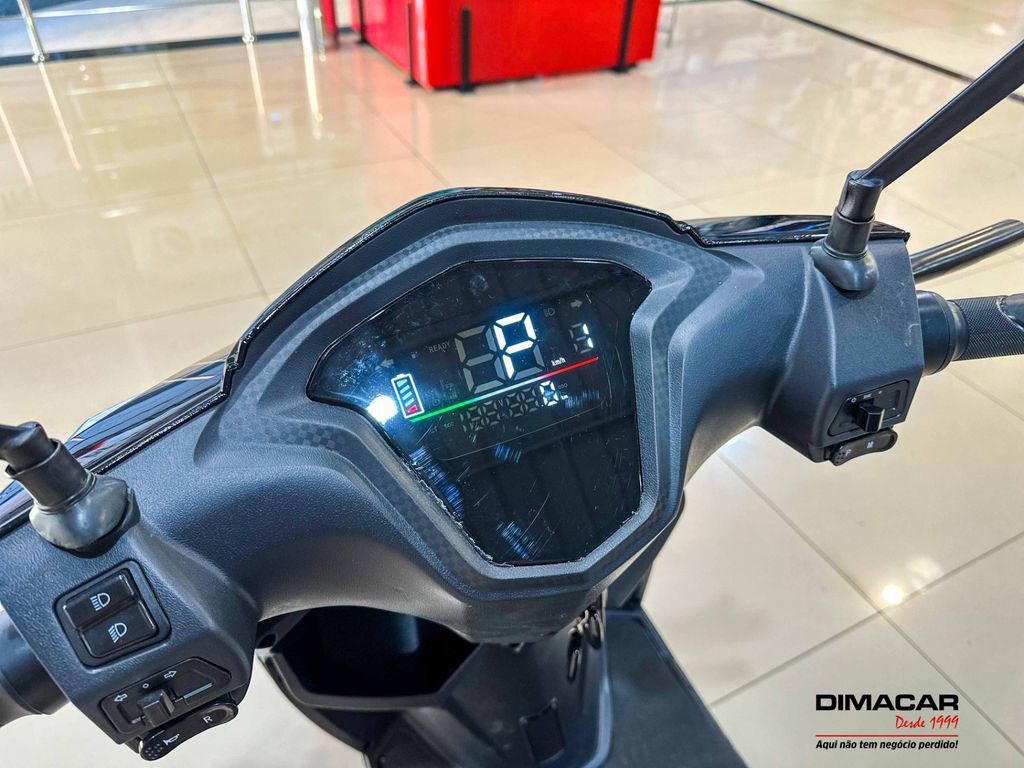 Foto número 372913 do veiculo