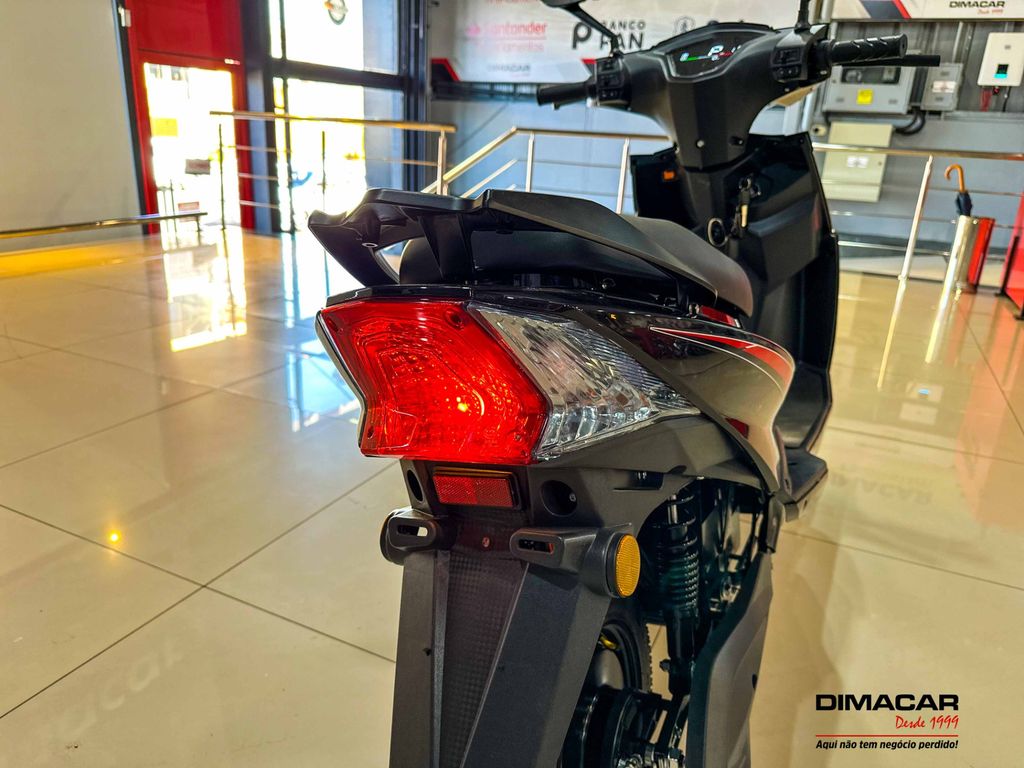 Foto número 372921 do veiculo