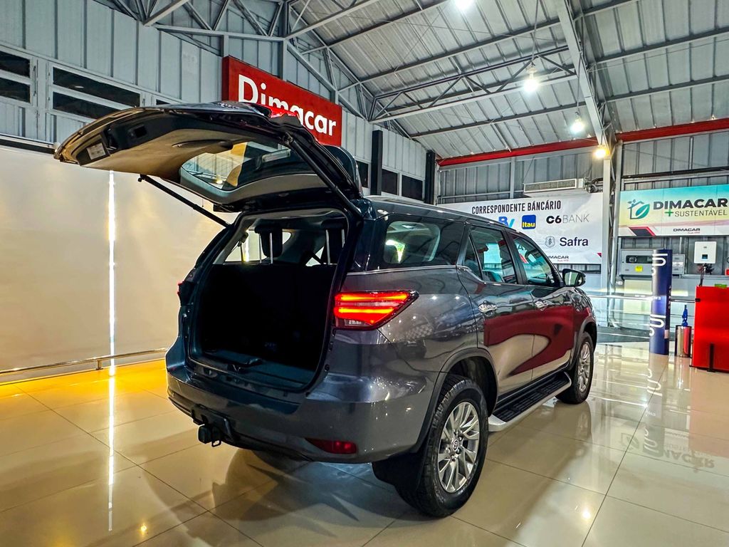 Foto número 374540 do veiculo