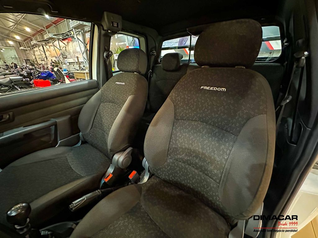 Foto número 374940 do veiculo