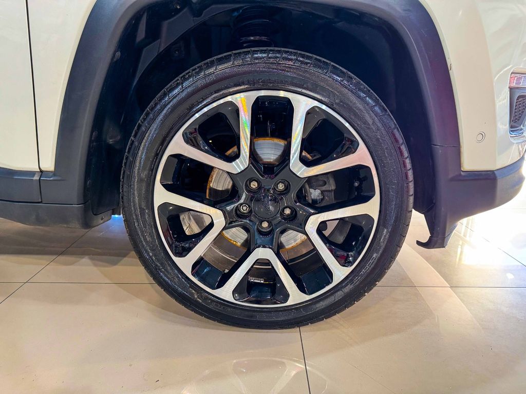 Foto número 387158 do veiculo