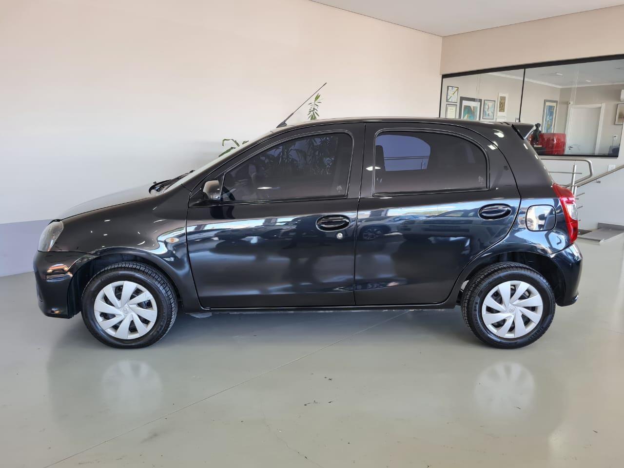 Foto número 387090 do veiculo