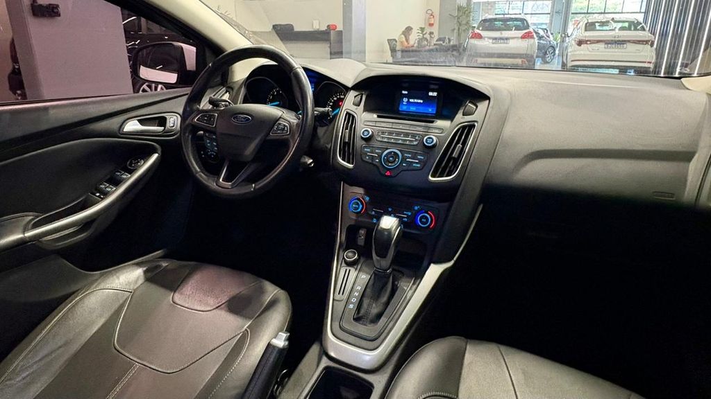 Foto número 414415 do veiculo