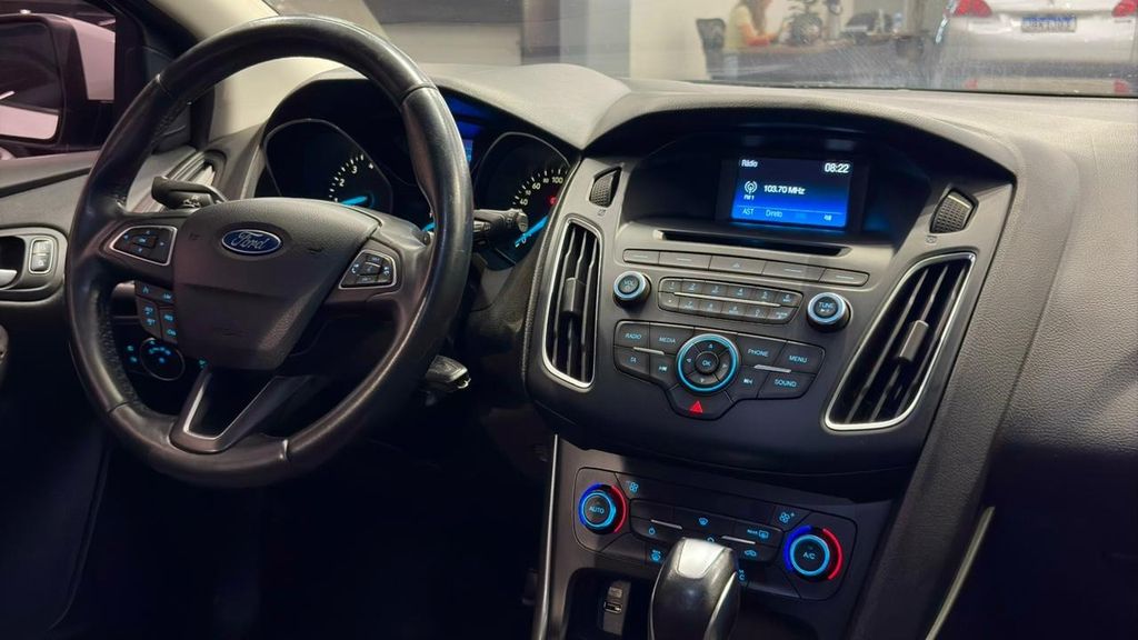 Foto número 414431 do veiculo