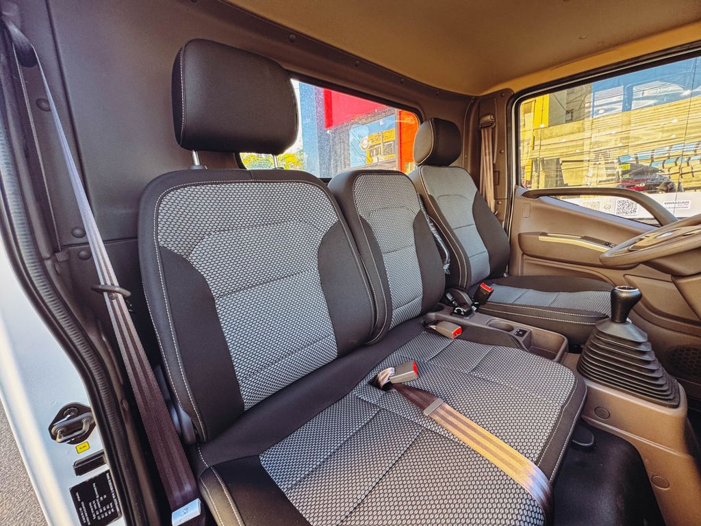 Foto número 418050 do veiculo