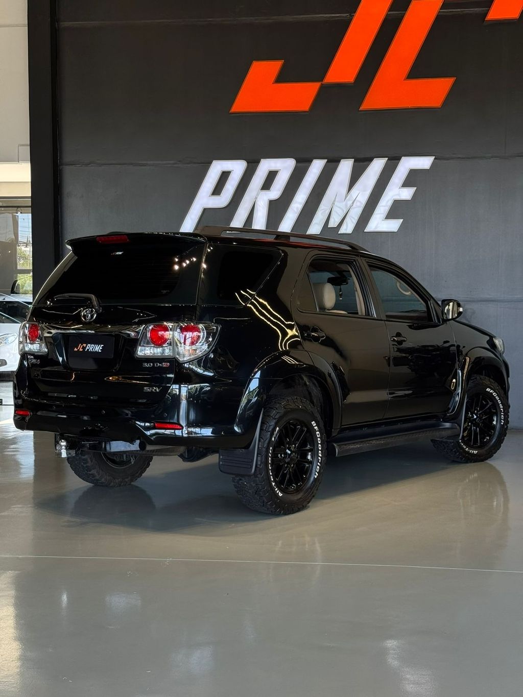 Foto número 401365 do veiculo