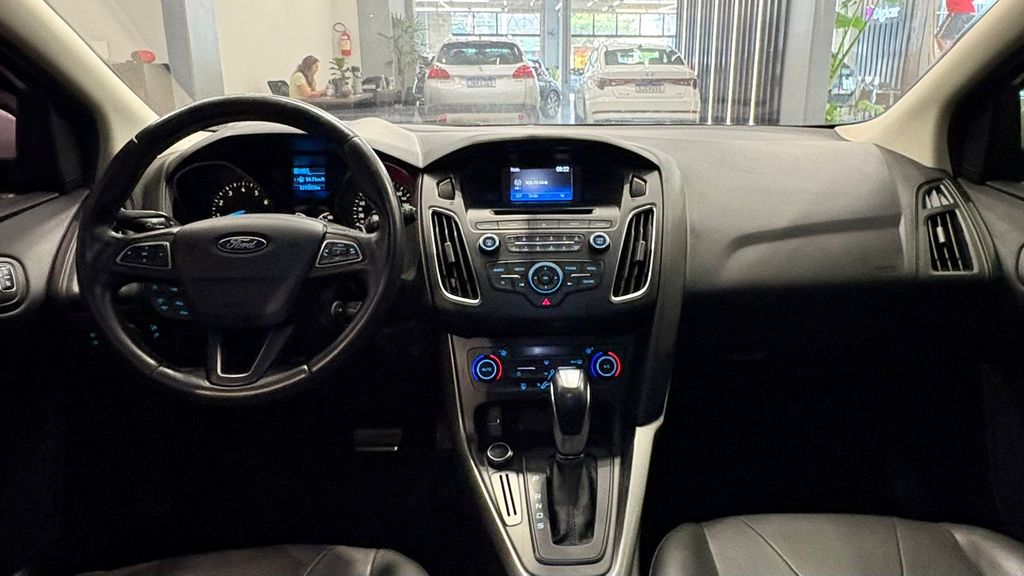 Foto número 414419 do veiculo