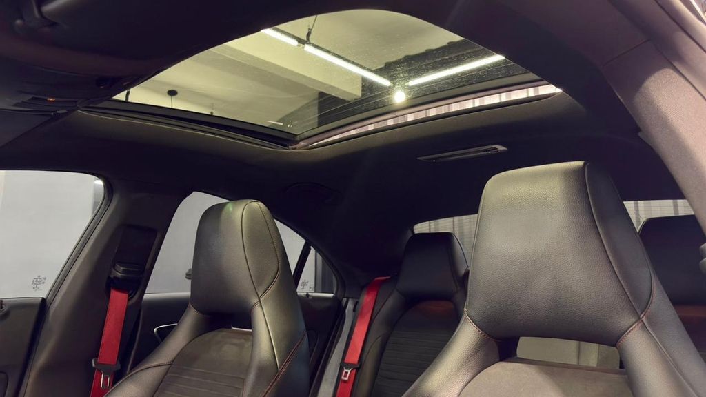 Foto número 420480 do veiculo