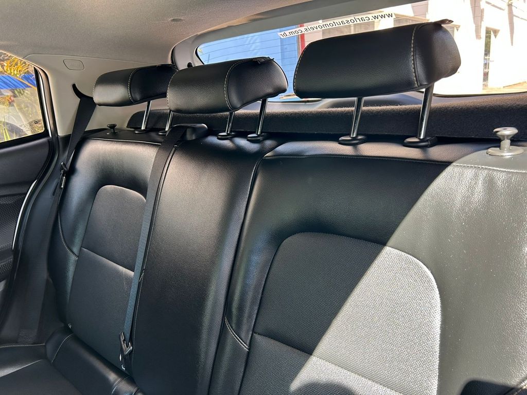 Foto número 418422 do veiculo