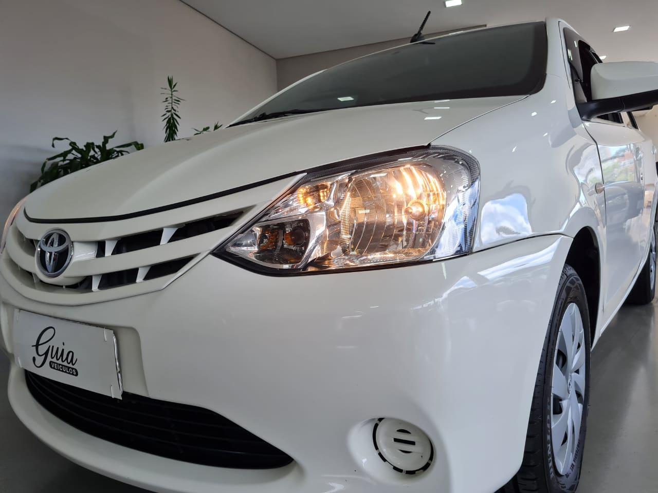 Foto número 420414 do veiculo