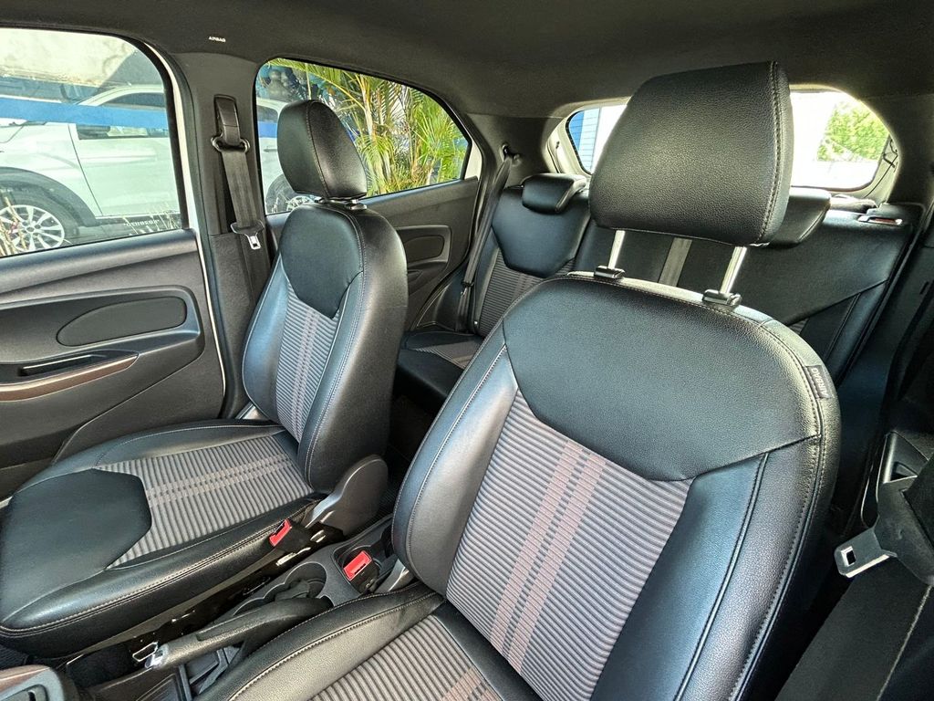 Foto número 418468 do veiculo