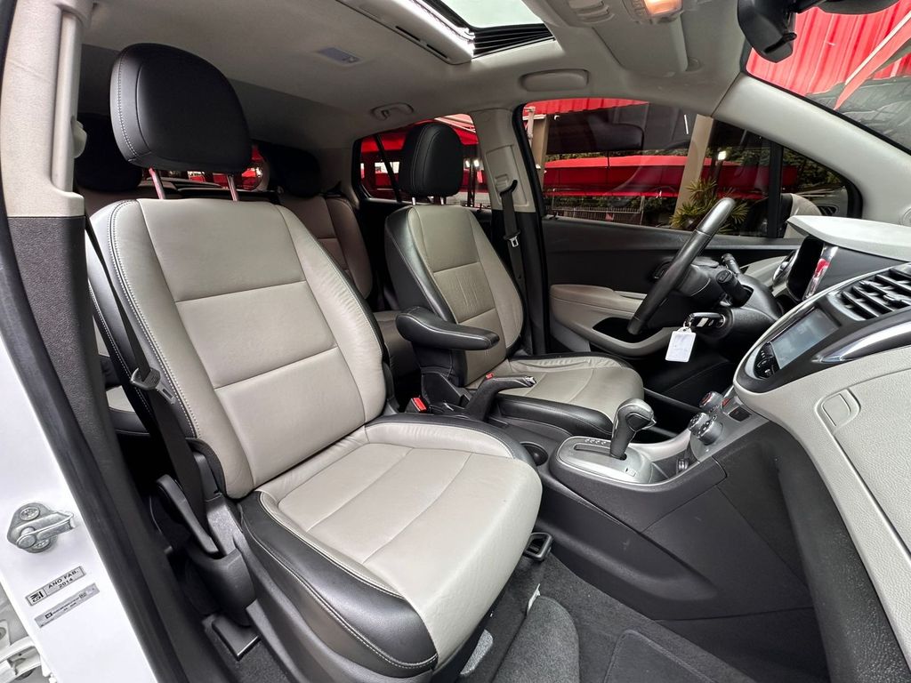 Foto número 418914 do veiculo