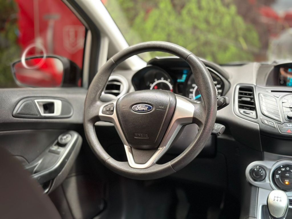 Foto número 419019 do veiculo