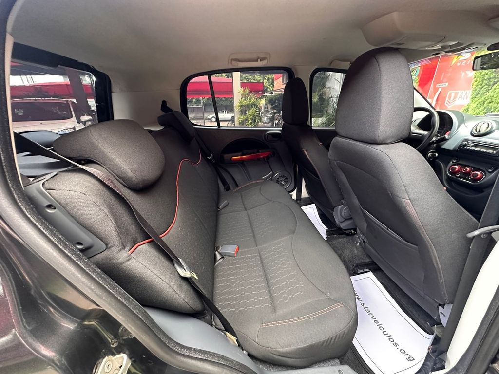 Foto número 419925 do veiculo