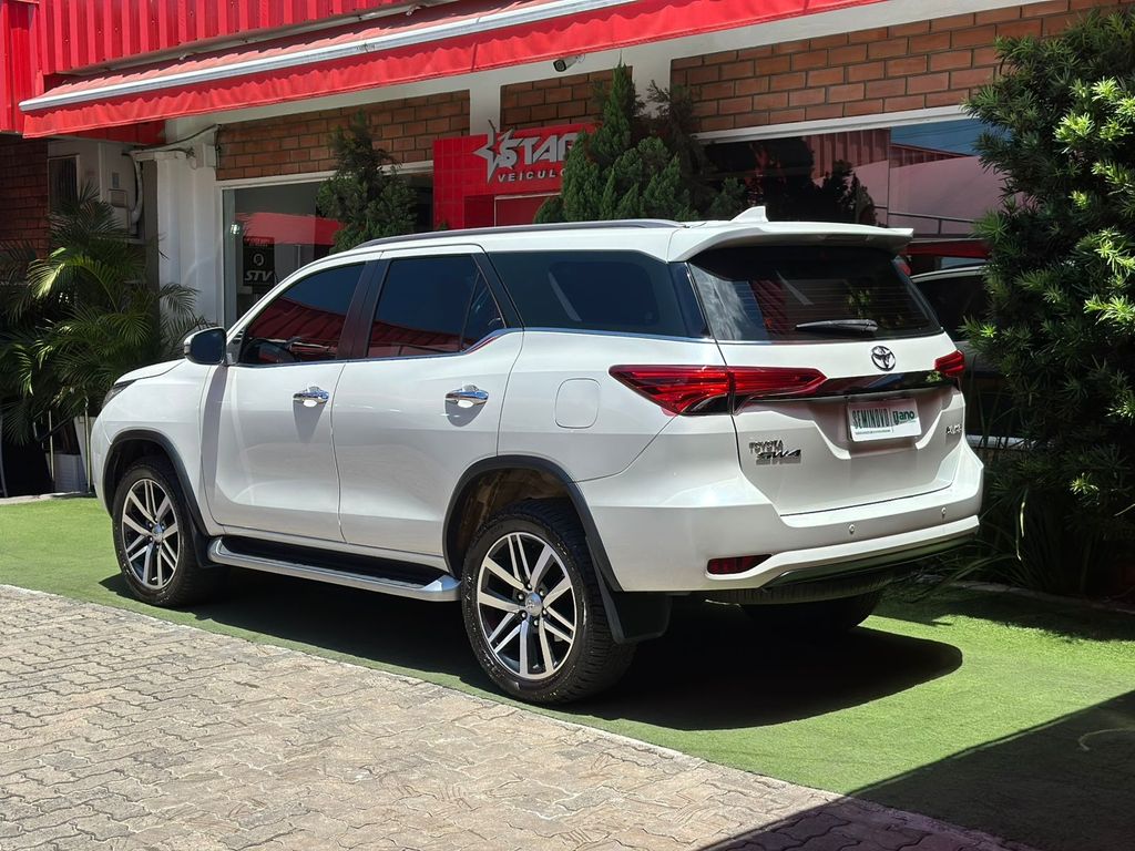 Foto número 415663 do veiculo