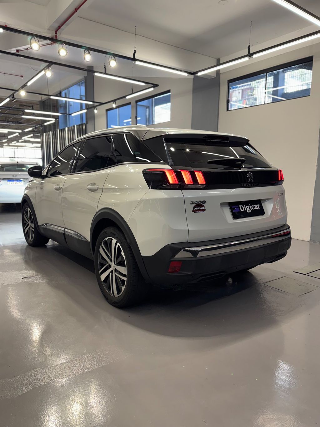 Foto número 395373 do veiculo