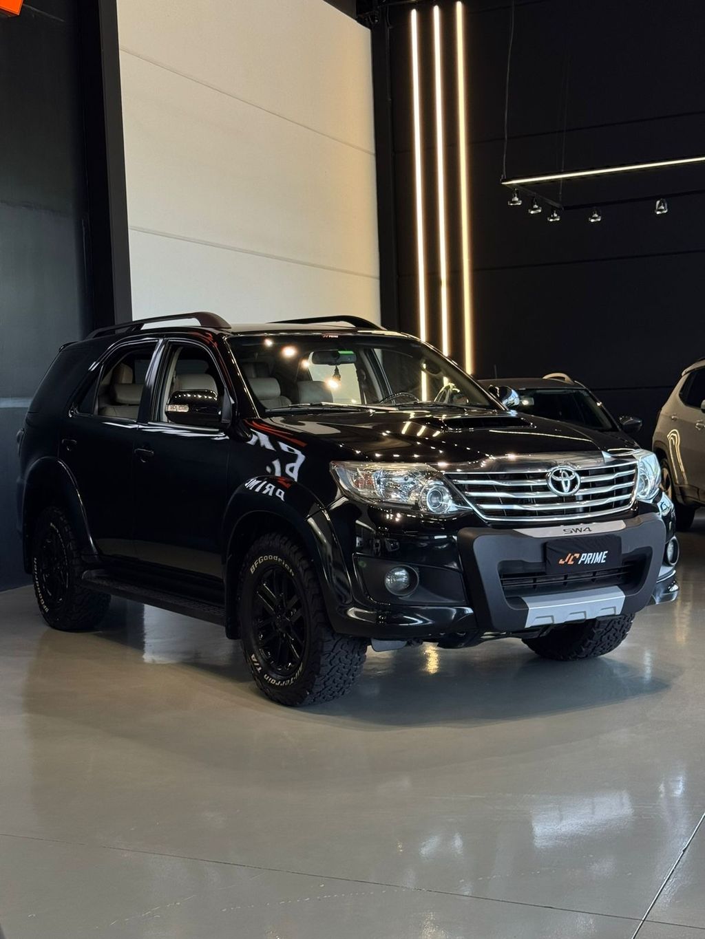 Foto número 401357 do veiculo