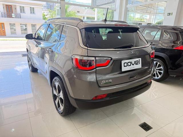 Foto número 401956 do veiculo