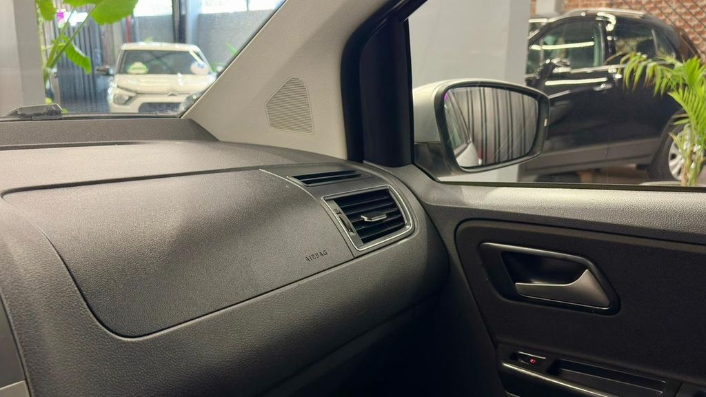 Foto número 420140 do veiculo