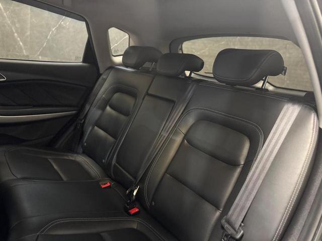 Foto número 395978 do veiculo