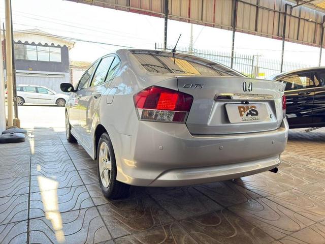 Foto número 408244 do veiculo