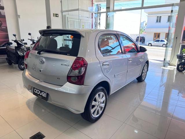 Foto número 401566 do veiculo