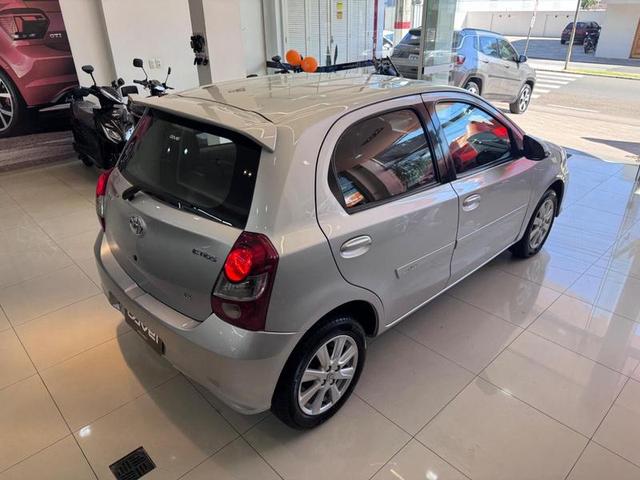 Foto número 401574 do veiculo