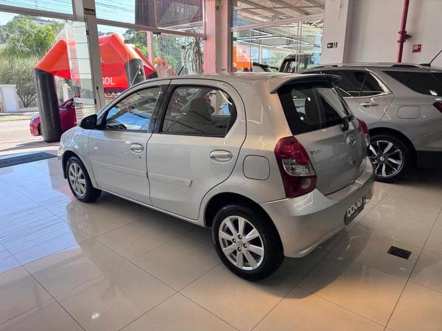 Foto número 401560 do veiculo