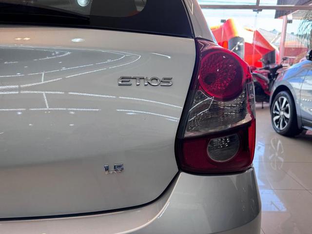 Foto número 401564 do veiculo