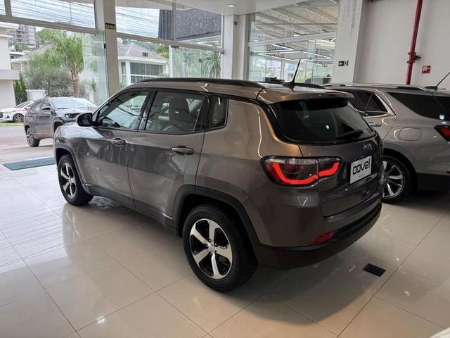 Foto número 414468 do veiculo