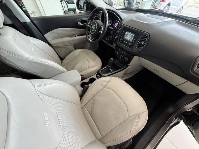 Foto número 414490 do veiculo