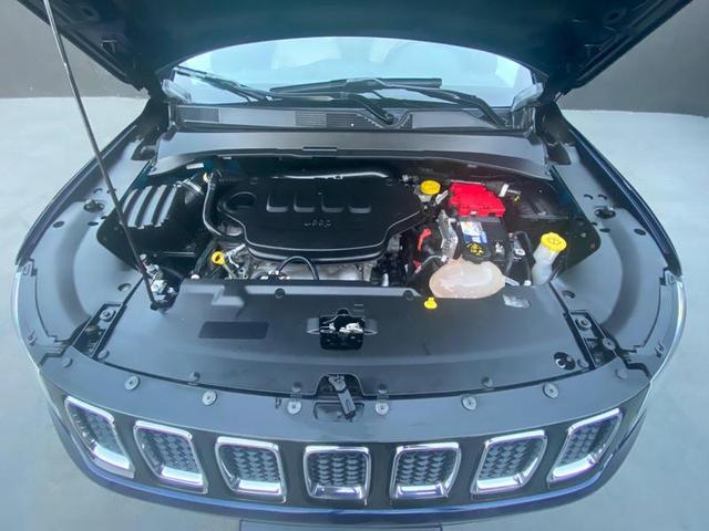 Foto número 420102 do veiculo