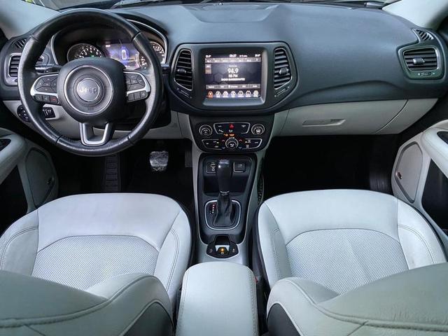 Foto número 420099 do veiculo