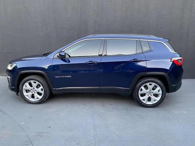 Foto número 420097 do veiculo