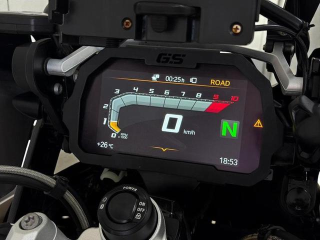 Foto número 420079 do veiculo