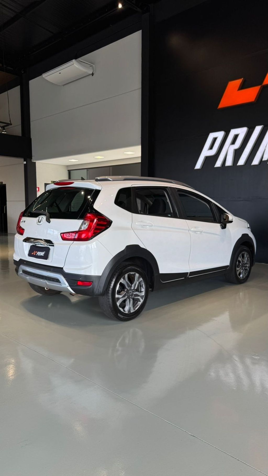 Foto número 395185 do veiculo