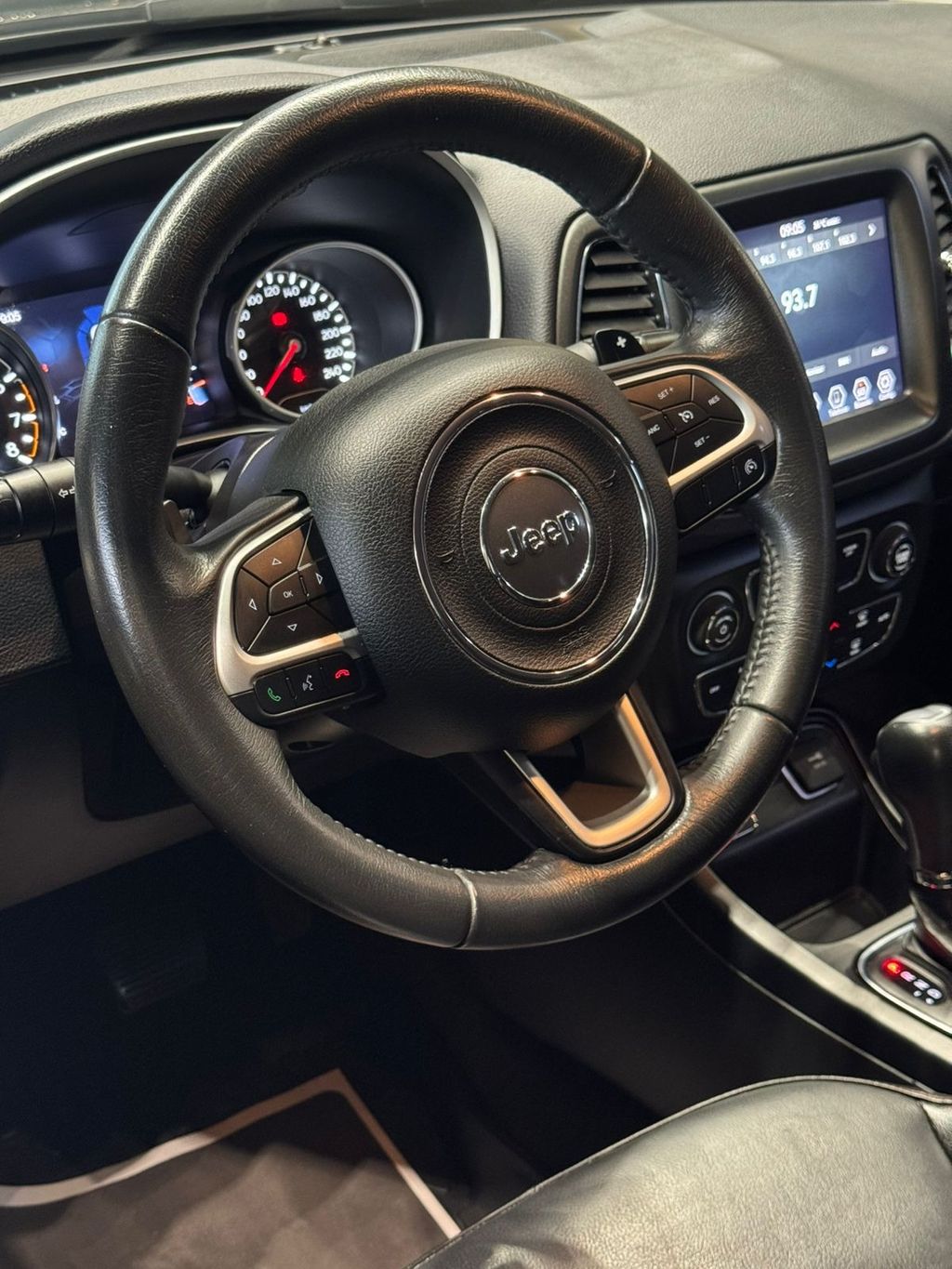 Foto número 417809 do veiculo