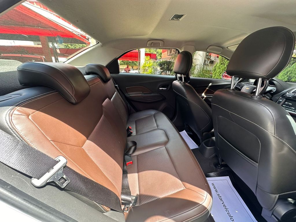 Foto número 419987 do veiculo