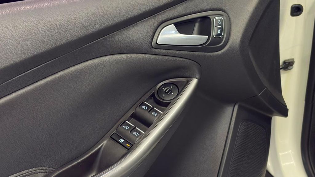 Foto número 414421 do veiculo