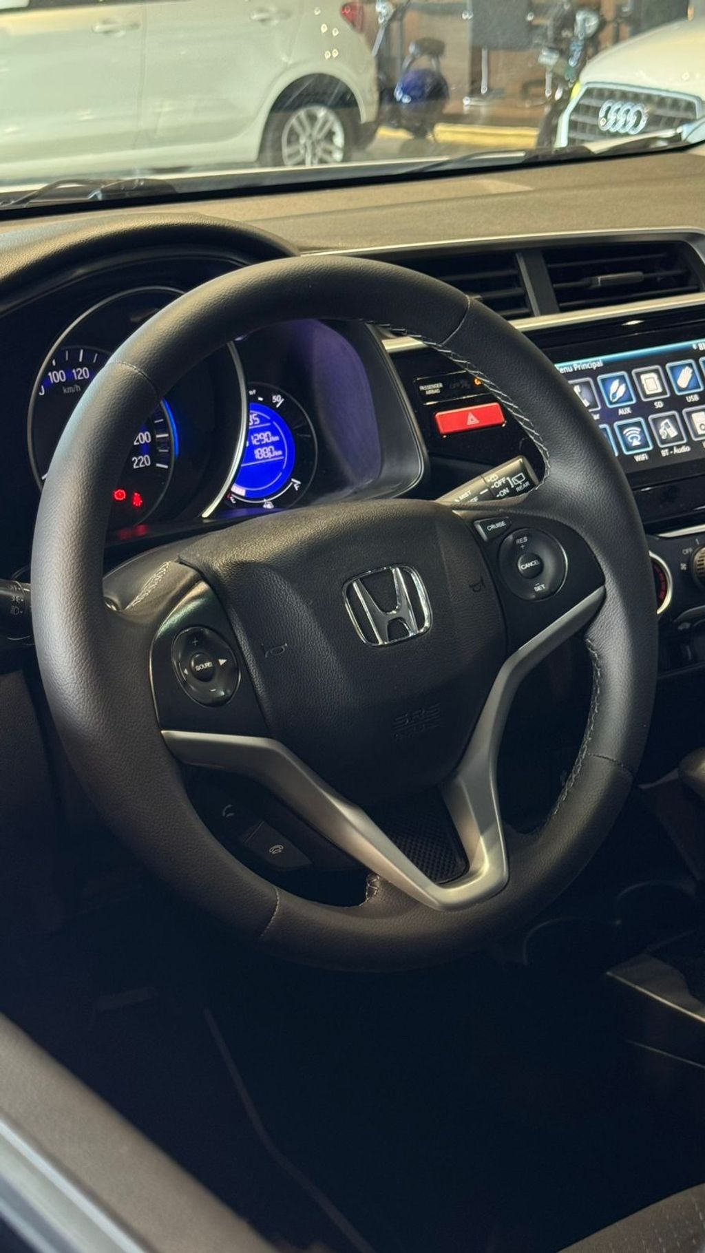 Foto número 395180 do veiculo