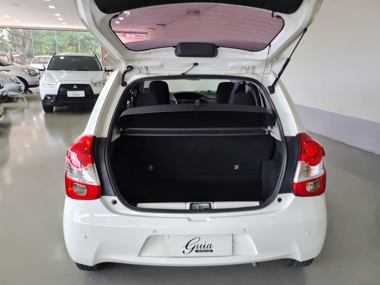 Foto número 420416 do veiculo