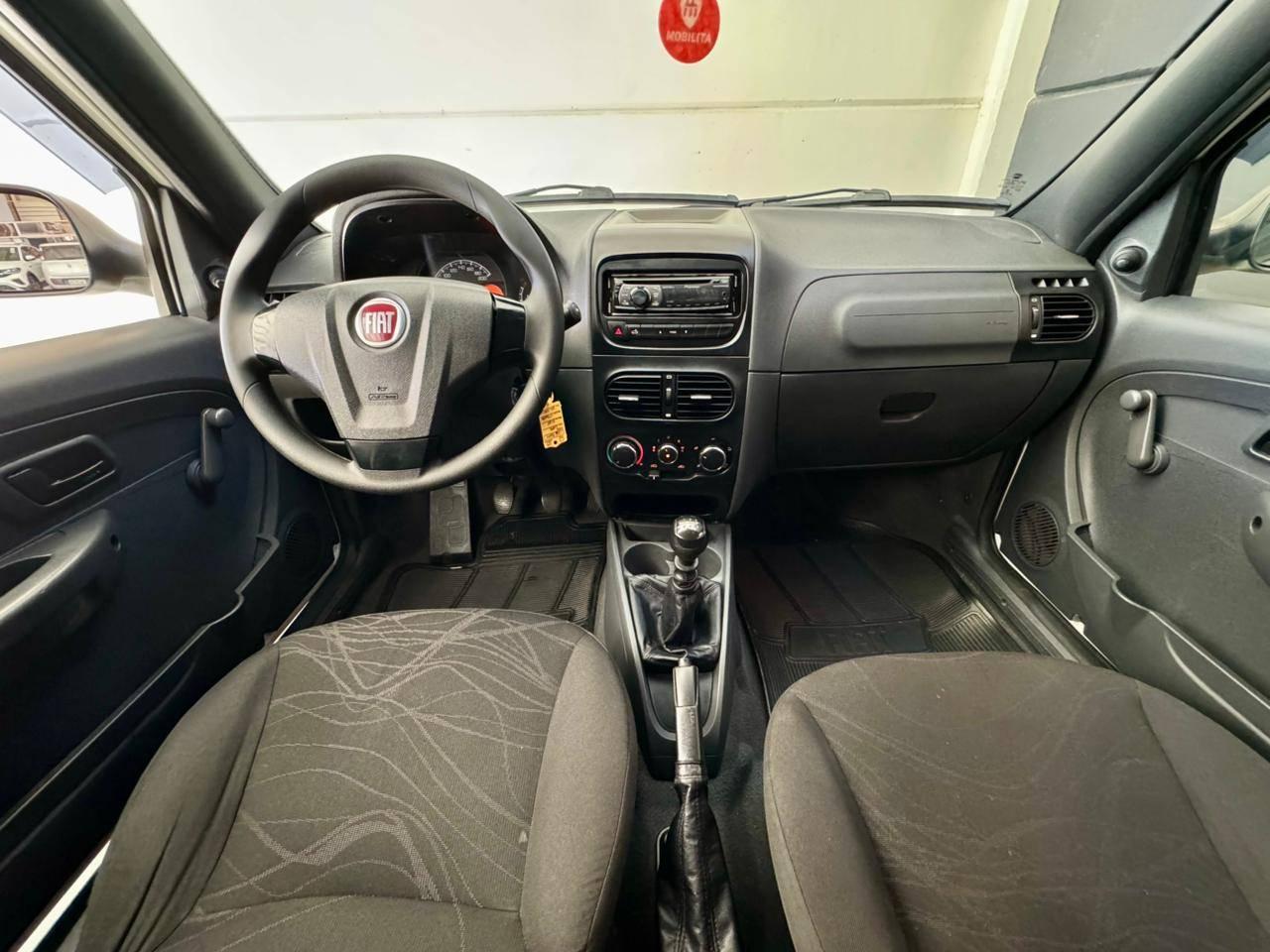 Foto número 415914 do veiculo