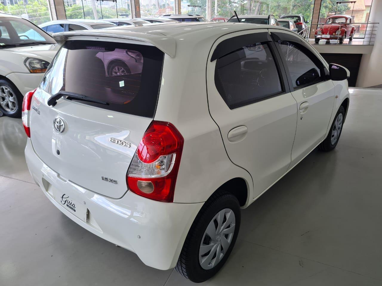 Foto número 420408 do veiculo