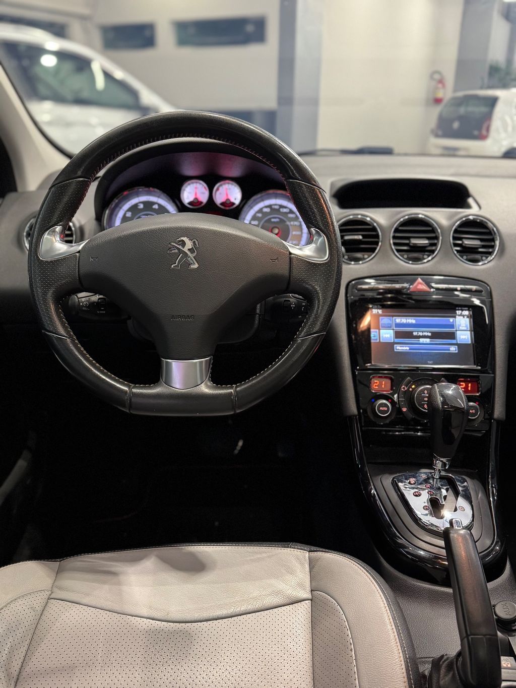 Foto número 414641 do veiculo