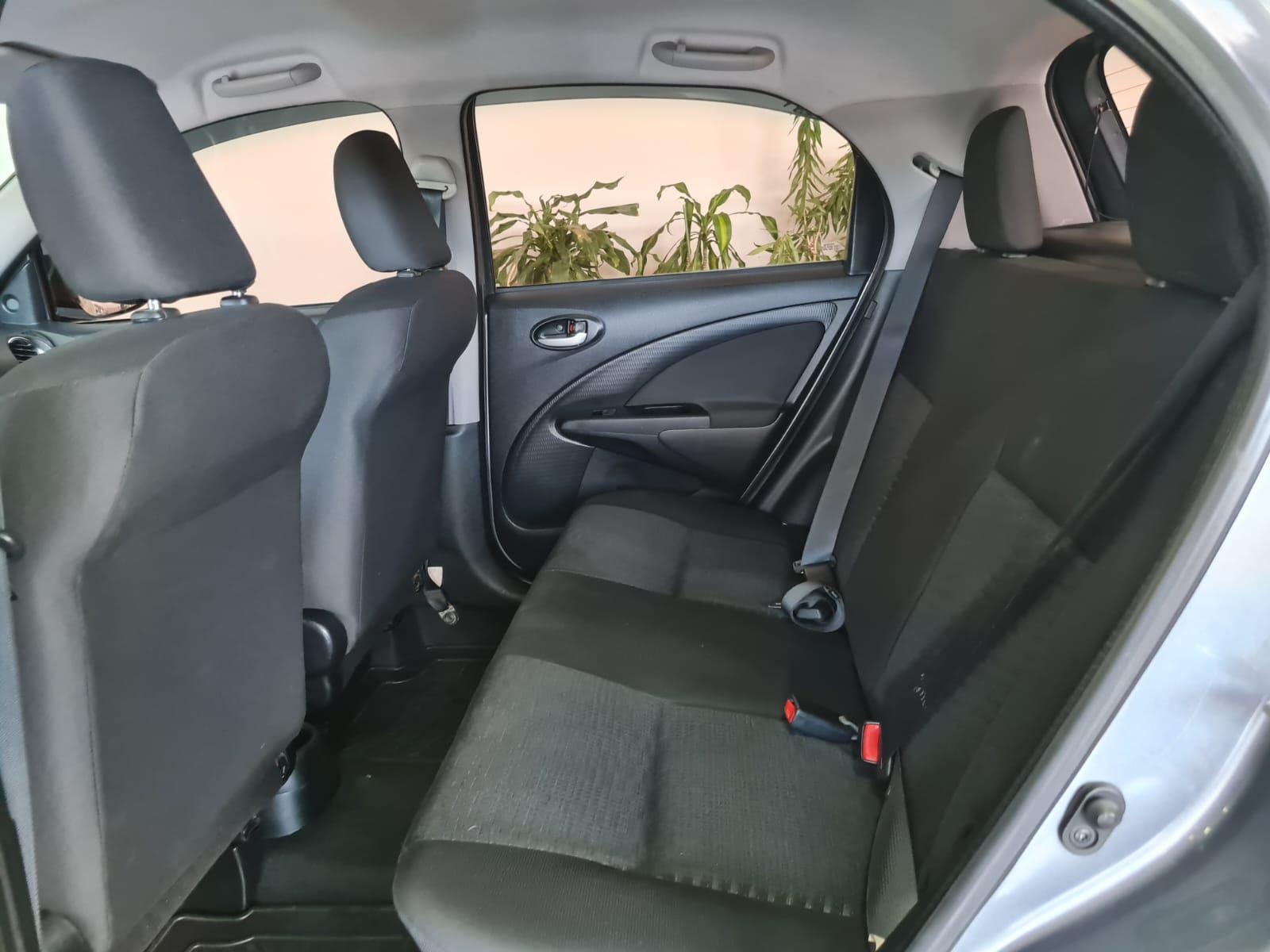 Foto número 396359 do veiculo