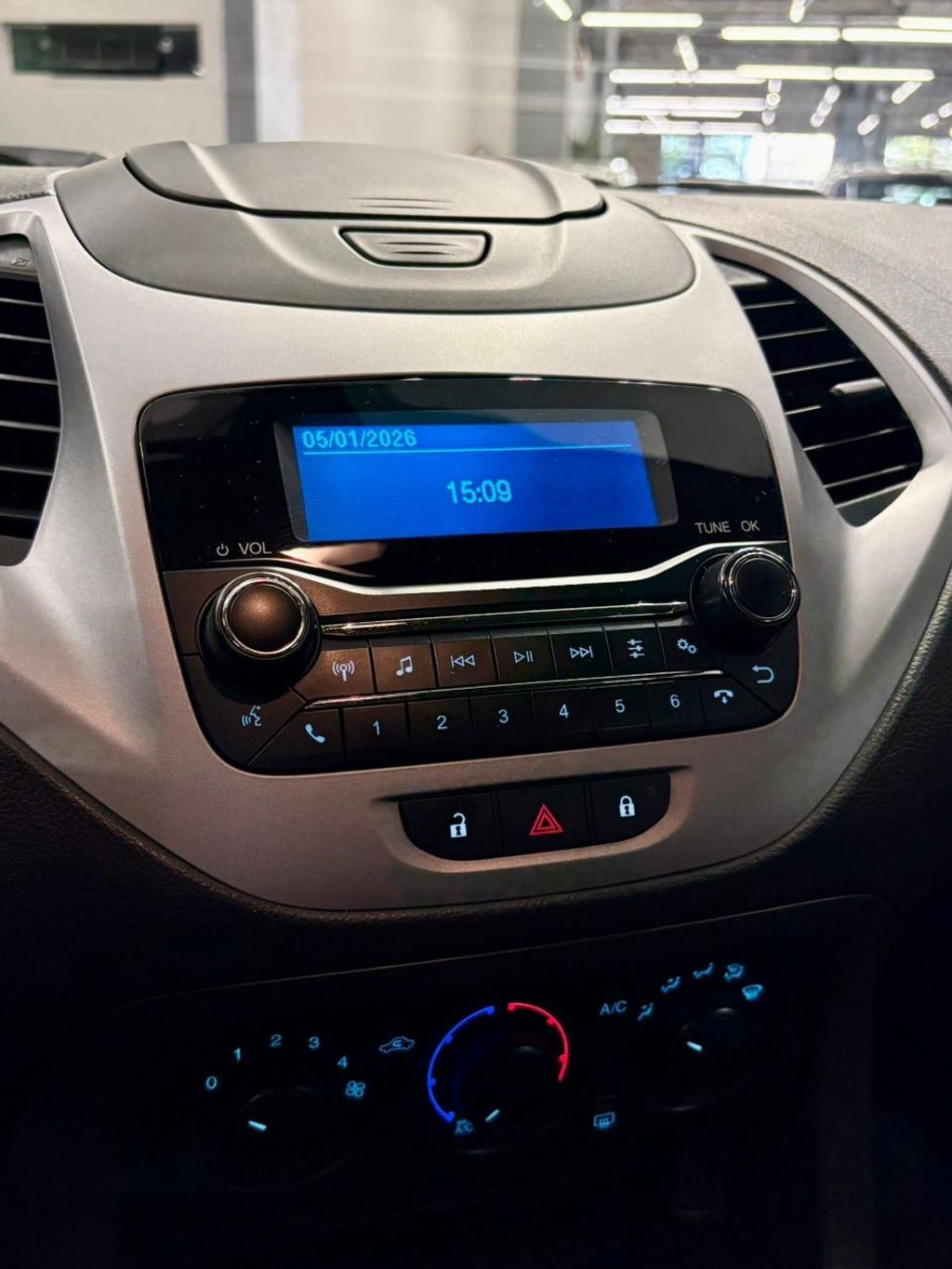 Foto número 417701 do veiculo