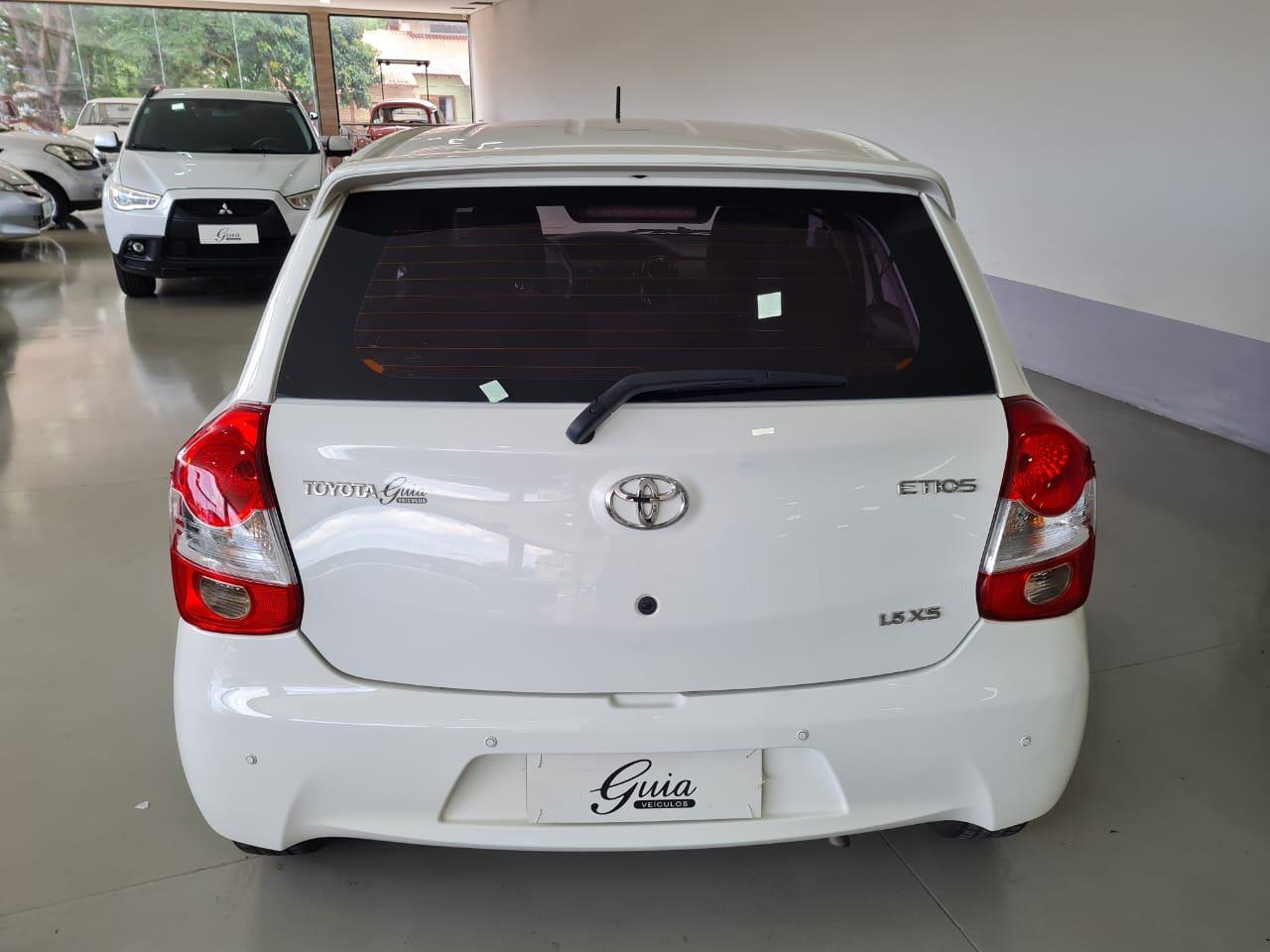 Foto número 420411 do veiculo