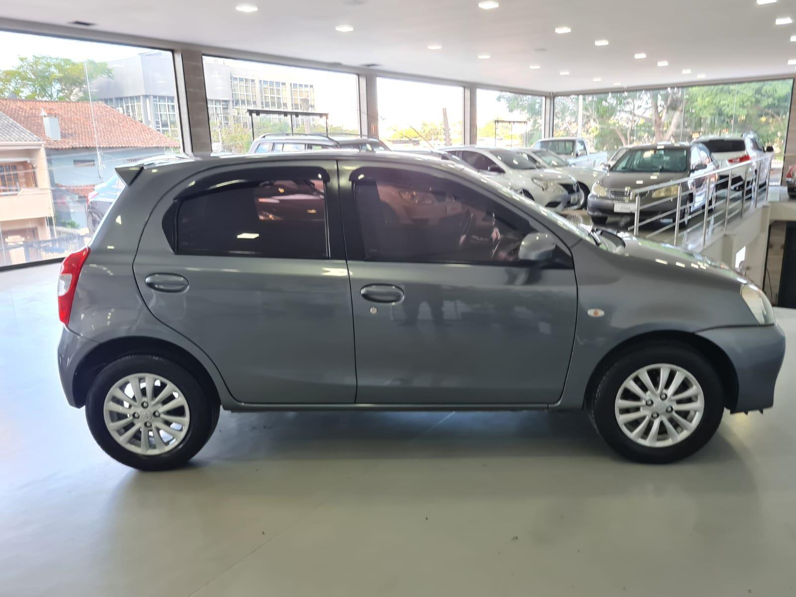 Foto número 396352 do veiculo