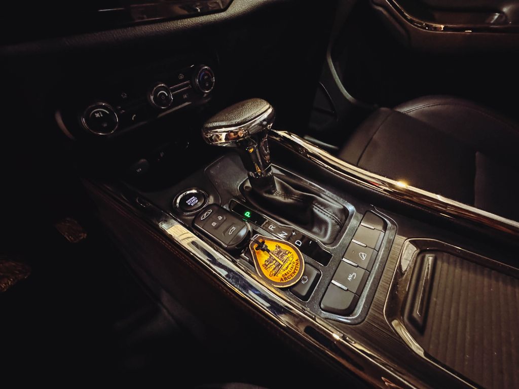 Foto número 418075 do veiculo